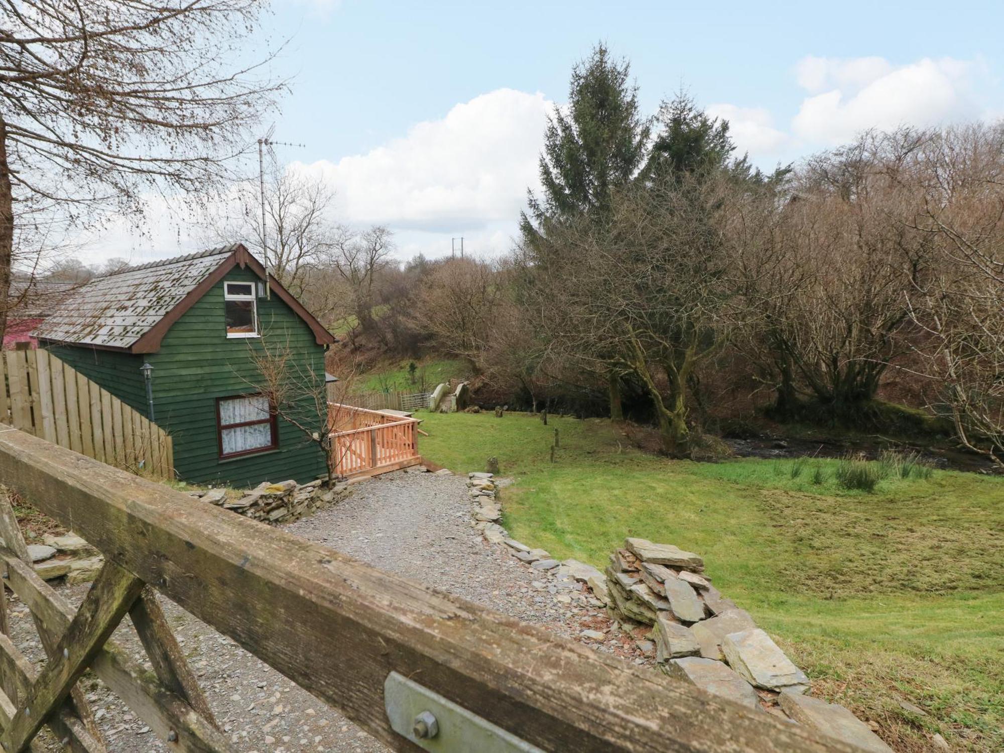 The Hen Pen Villa Llanfyrnach Exterior photo