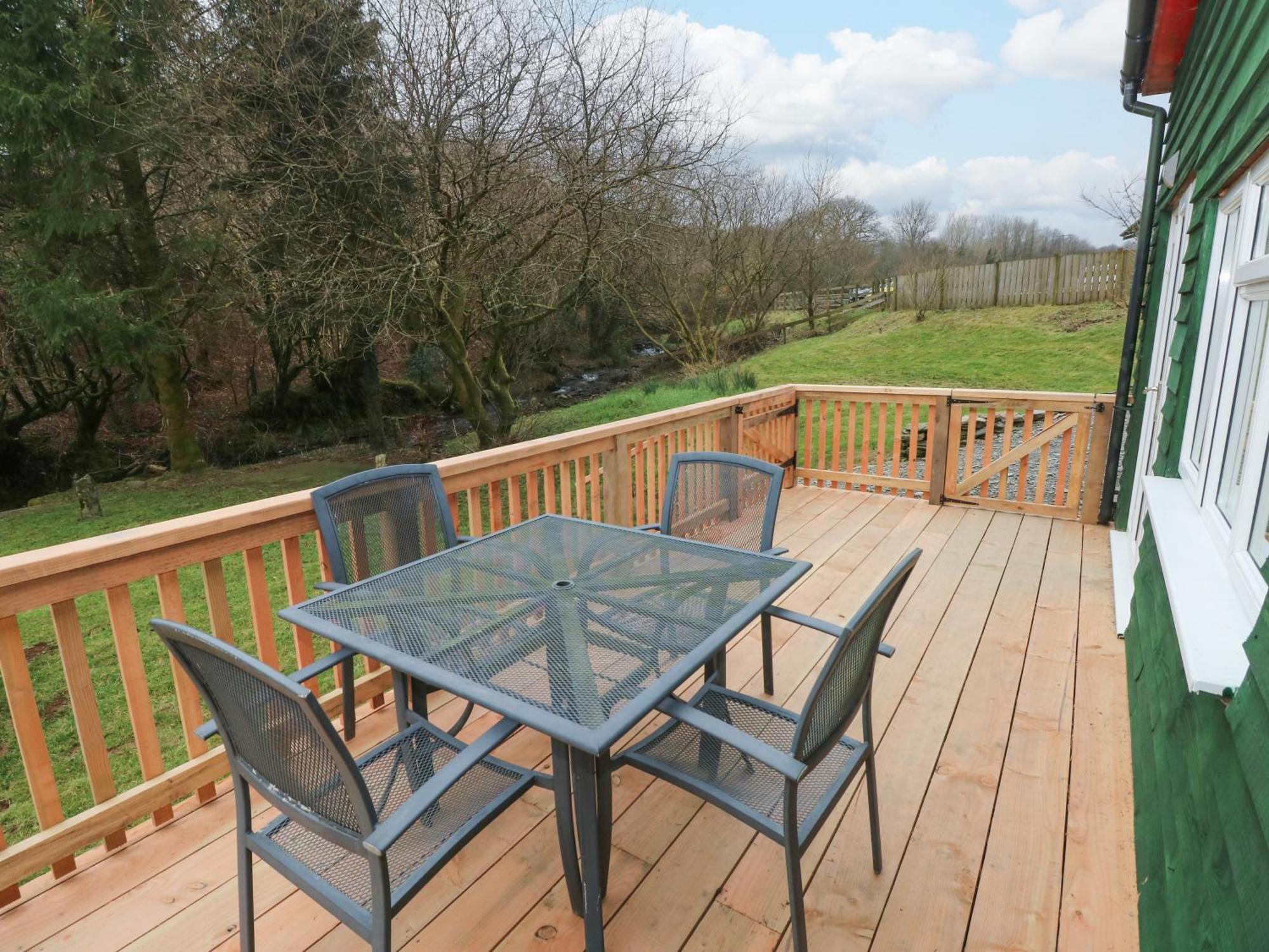 The Hen Pen Villa Llanfyrnach Exterior photo